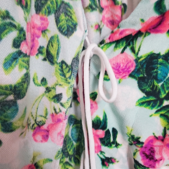 Cute Short Betsey Johnson Bathrobe - Small - Picture 6 of 7